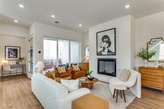 349 College Ave in Fort Worth, TX - Building Photo - Building Photo