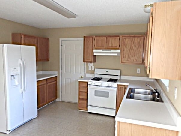 7527 Henderson Park Rd in Huntersville, NC - Building Photo - Building Photo