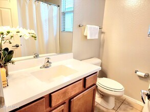 5256 W Leodra Ln in Phoenix, AZ - Building Photo - Building Photo