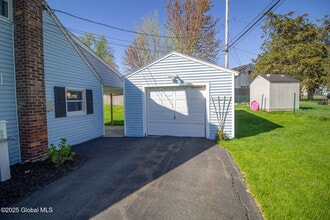 7 David Rd in Latham, NY - Building Photo - Building Photo