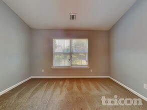 129 Silver Fox Trail in Dallas, GA - Building Photo - Building Photo