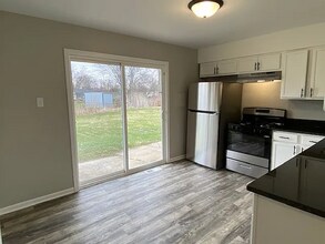 5474-76 Aspen Ave in Portage, IN - Building Photo - Building Photo