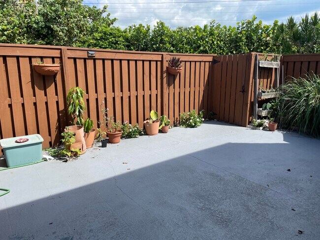 3900-3900 County Line Rd in Jupiter, FL - Building Photo - Building Photo