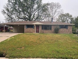 9063 Marva Dr in Shreveport, LA - Building Photo