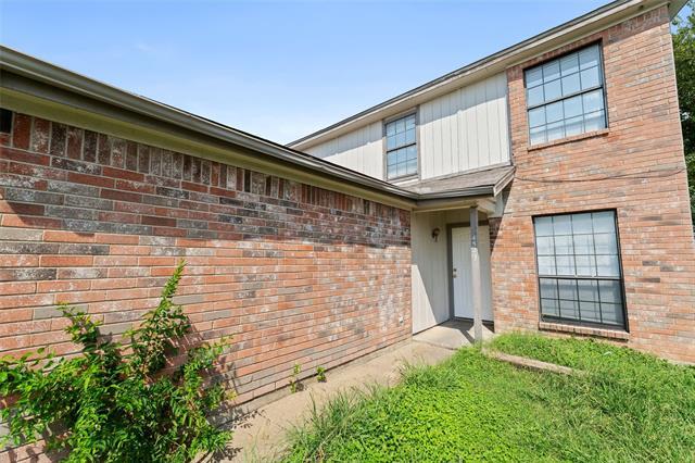 4529 Mizzenmast Ct in Fort Worth, TX - Building Photo