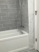 3270 N Elston Ave in Chicago, IL - Building Photo - Building Photo