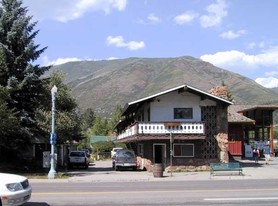 Hotel Jerome Employee Housing Apartments