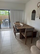 466 NE 12th St in Florida City, FL - Building Photo - Building Photo