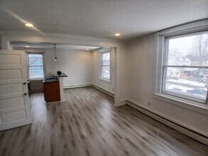 59 Owen Ave in Lansdowne, PA - Building Photo - Building Photo