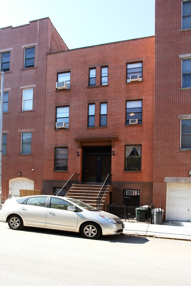 282 Sackett Street in Brooklyn, NY - Foto de edificio - Building Photo