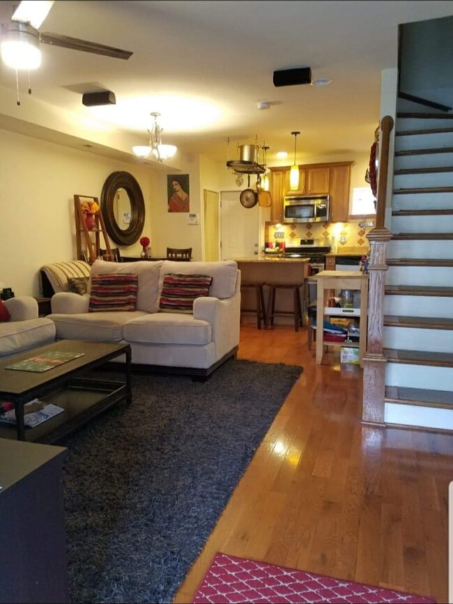 property at 1925 Gales St NE