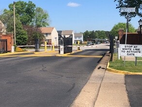 22 Wells Ct, Unit 22 in Hampton, VA - Foto de edificio - Building Photo