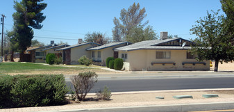 13410-13414 Navajo Rd Apartamentos