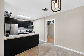13000 NW 20th Ave in Miami, FL - Building Photo - Building Photo