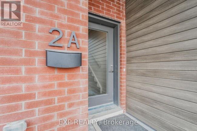 2 Caroline Ave in Ottawa, ON - Building Photo - Building Photo