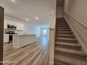 1693 Garden Grove Ct in Jacksonville, FL - Building Photo - Building Photo