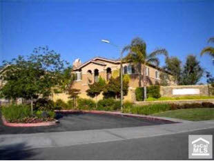 26408 Arboretum Way in Murrieta, CA - Building Photo