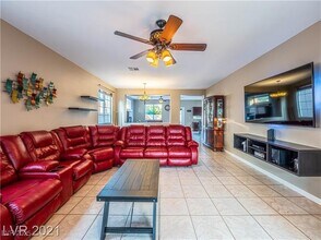 268 Copper Glow Ct in Henderson, NV - Building Photo - Building Photo