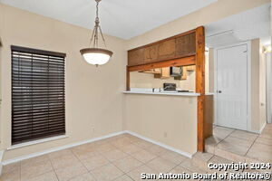 8611 Datapoint Dr in San Antonio, TX - Building Photo - Building Photo