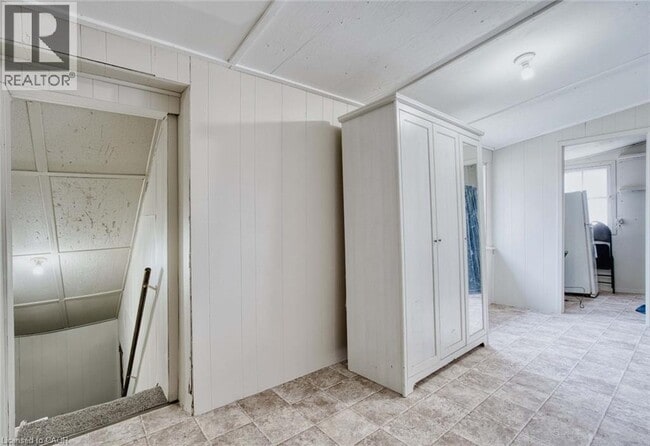 property at 162 East St