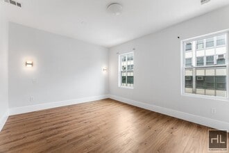 36-20-36-29 29th St in Queens, NY - Building Photo - Building Photo