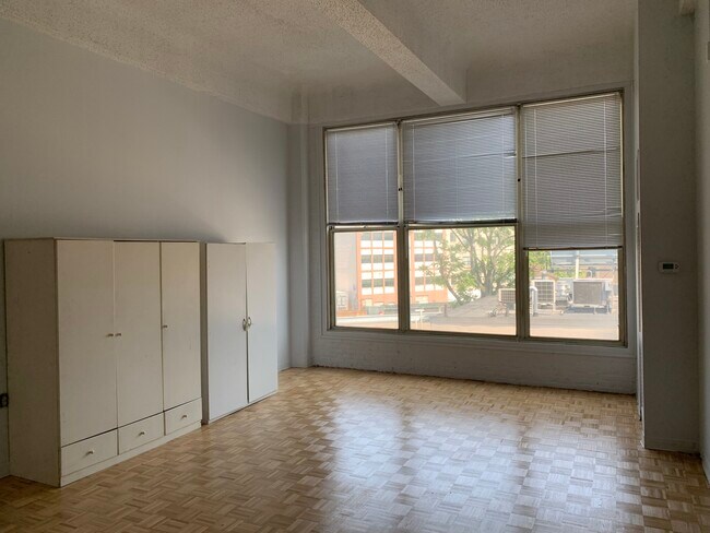 53 Brookline Ave, Unit 211 in Boston, MA - Building Photo - Building Photo