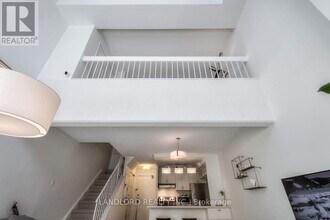 60 St Patrick St in Toronto, ON - Building Photo - Building Photo