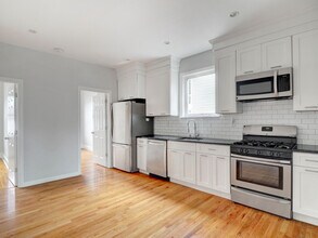 45 New St, Unit 3 in Montclair, NJ - Building Photo - Building Photo