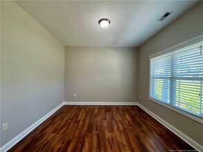 112 Palmate Ct in Linden, NC - Building Photo - Building Photo