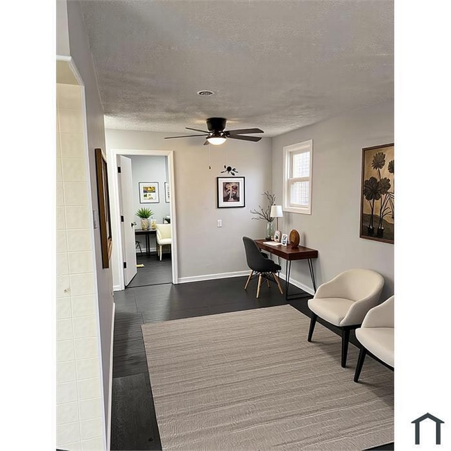 3860 E 72nd St in Cleveland, OH - Foto de edificio - Building Photo