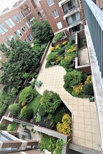 130 Mt Auburn St in Cambridge, MA - Building Photo - Building Photo