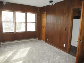 1107 State St, Unit Apartment 3 in St. Joseph, MI - Building Photo - Building Photo