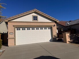 9145 Spruce Creek Ct in Reno, NV - Building Photo
