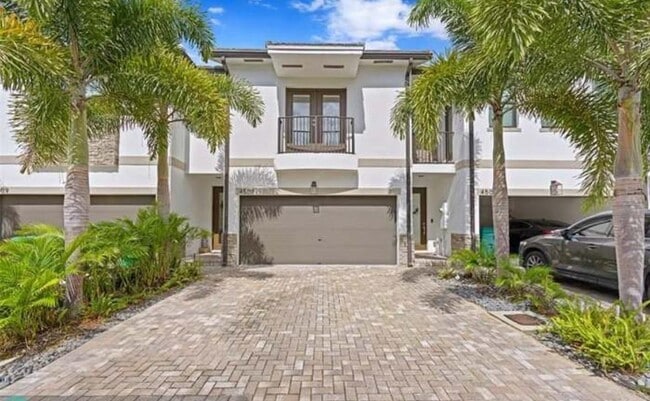 property at 4507 E Aqua Bella Ln