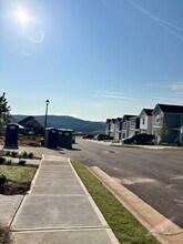 109 Park Ridge Cir in Emerson, GA - Building Photo - Building Photo