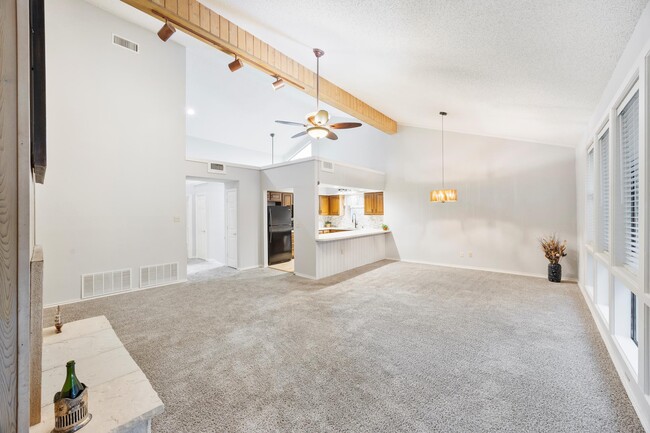 5905 Volunteer Pl in Rockwall, TX - Building Photo - Building Photo