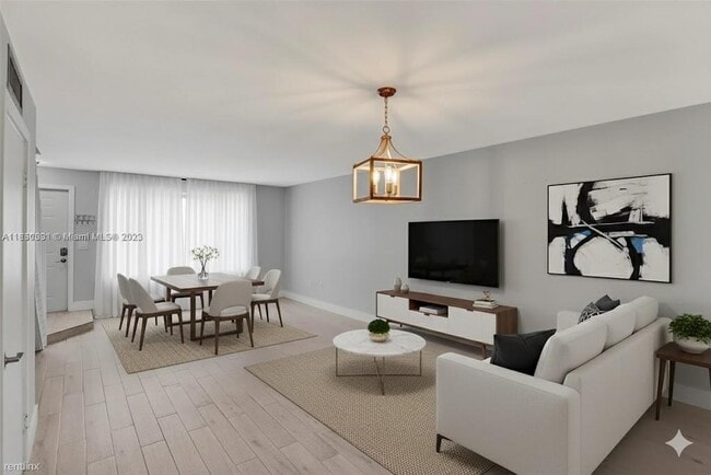 10167 SW 77th Ct in Miami, FL - Building Photo - Building Photo