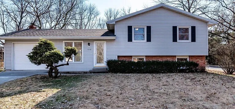 100 E El Cortez Dr in Columbia, MO - Building Photo