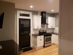 7433 Lynn Ave in University City, MO - Building Photo - Building Photo