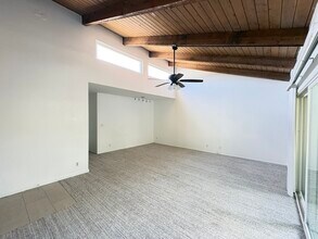 5001 Stoney Creek Rd, Unit 453 in Culver City, CA - Building Photo - Building Photo