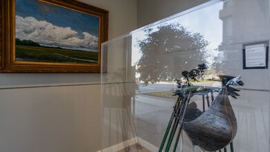 Duke Grace Apartments in Norfolk, VA - Foto de edificio - Interior Photo