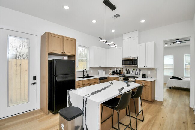 property at 7129 Sidney St