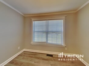 312 W Winterberry Trail in White House, TN - Building Photo - Building Photo