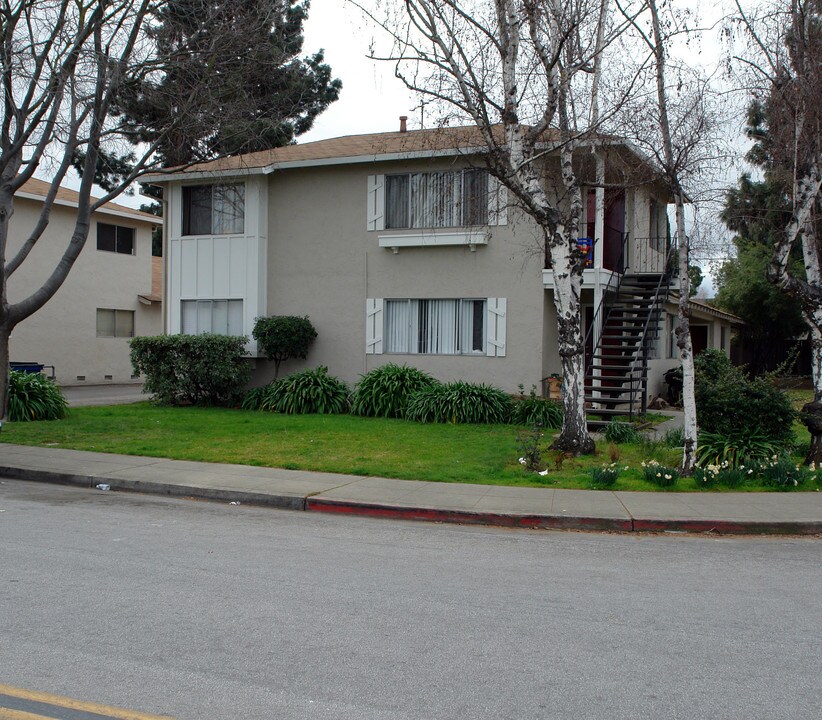 1184 Ayala Dr in Sunnyvale, CA - Building Photo