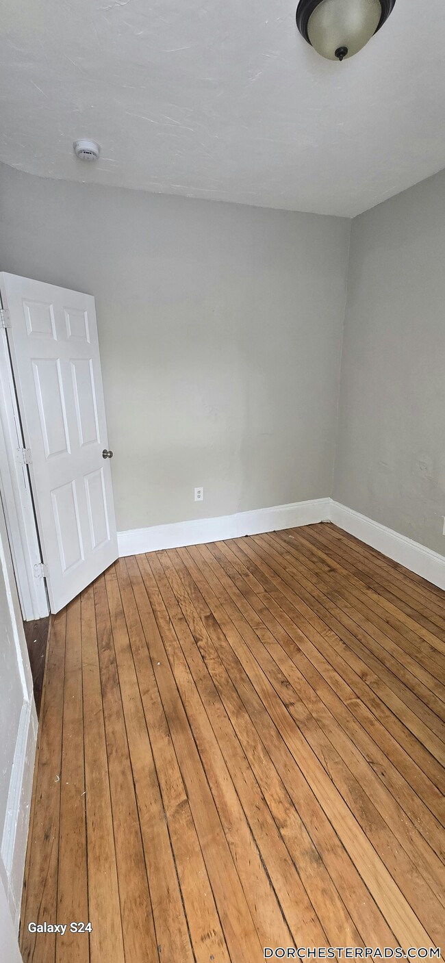 270 Bowdoin St in Boston, MA - Building Photo - Building Photo