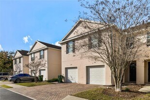 10421 Regent Square Dr in Orlando, FL - Building Photo