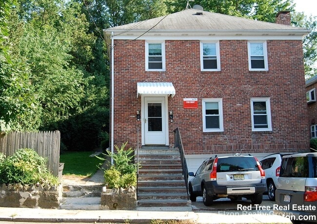 93 Undine Rd, Unit 93