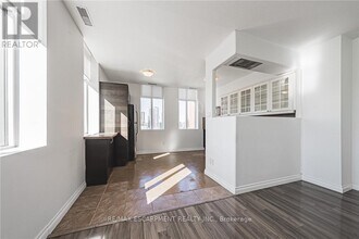 36 James St S in Hamilton, ON - Building Photo - Building Photo