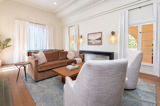 8900 Wilshire Blvd-Unit -ID1042983P in Beverly Hills, CA - Building Photo - Building Photo