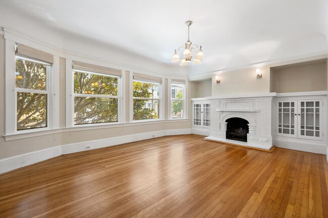 124 Chenery St, Unit LuxuryTwoFloor in San Francisco, CA - Building Photo - Building Photo